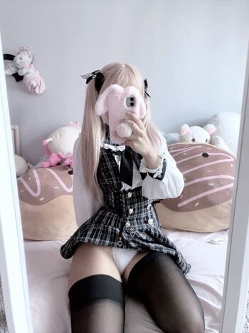 Sydney sweeney/ leaked private content