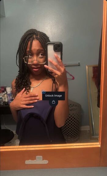 Justseum/ leaked private content