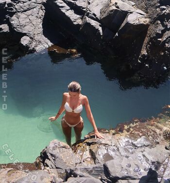 Hayley williams/ leaked private content