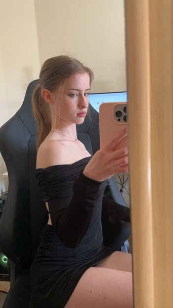 Charlotte de witte/ leaked private content