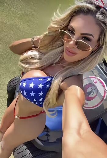 Misstabbygee leaked private content