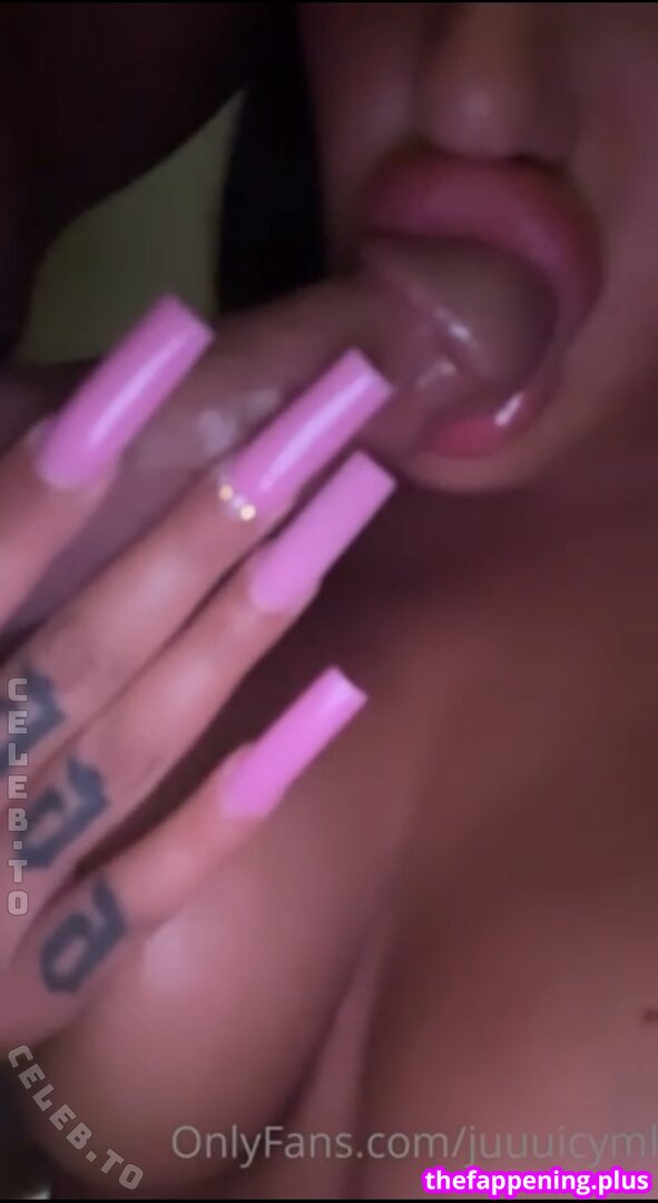 Julia logan page leaked private content