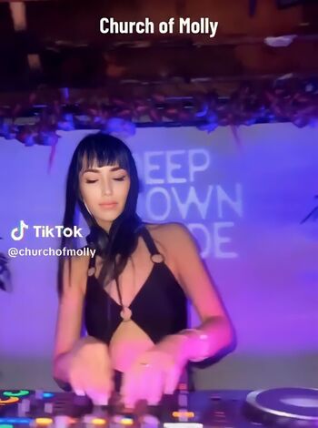 Fwbabyari leaked private content