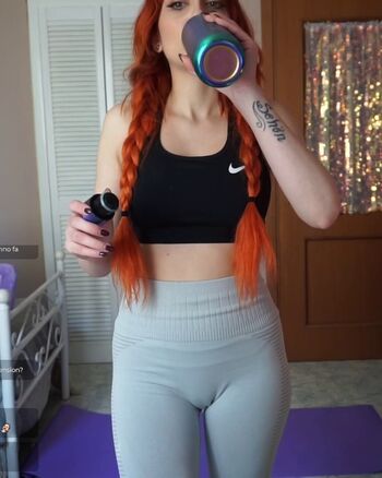 Izzy nicholls/ leaked private content