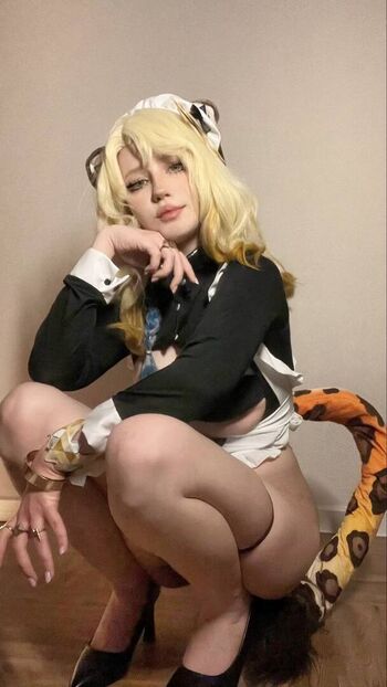 Juziis/ leaked private content