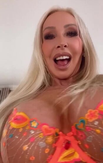 Quenlin blackwell/ leaked private content
