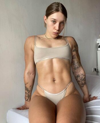 Meaganrose/ leaked private content