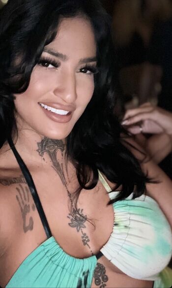 Kimberly hrezo leaked private content