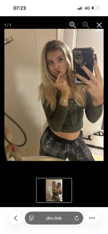 Zehra aslan/ leaked private content