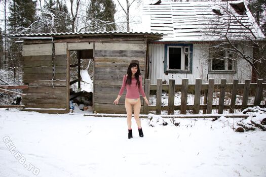 Avagg leaked private content