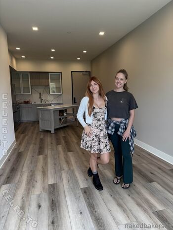 Lily brooks  onlyfans leaked private content