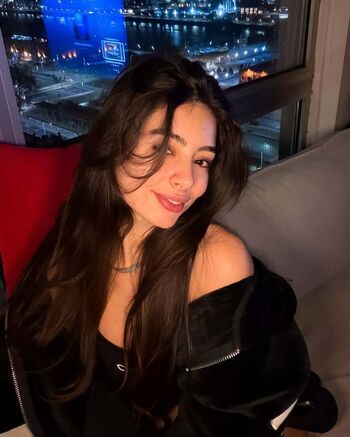 Helloimwifey leaked private content