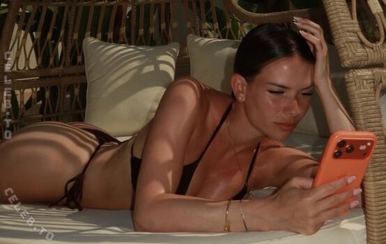 Sharkgirlkate/ leaked private content