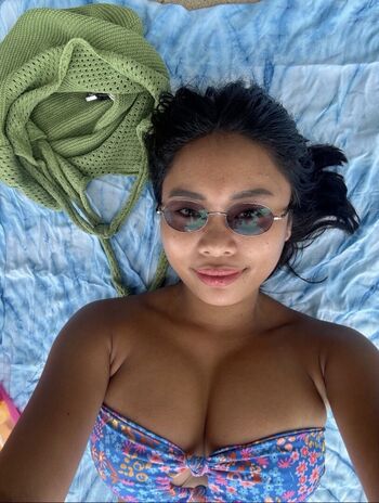 Yasbaker/ leaked private content