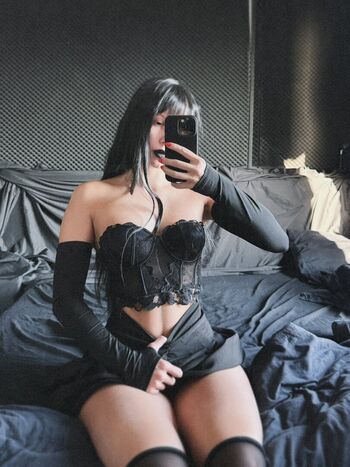 Nevergothelf leaked private content
