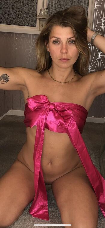 Awkie/ leaked private content