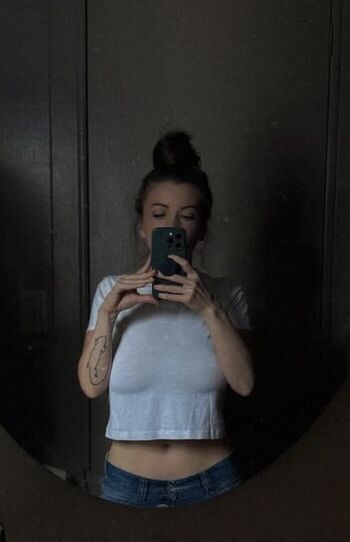 Iwantnicethings/ leaked private content