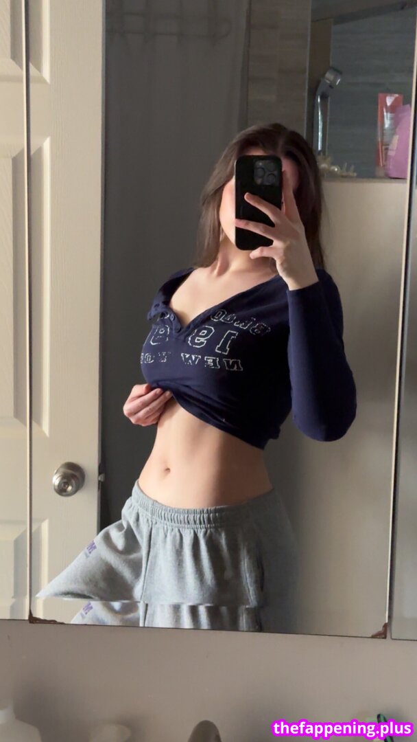 Bemelody desnuda leaked private content