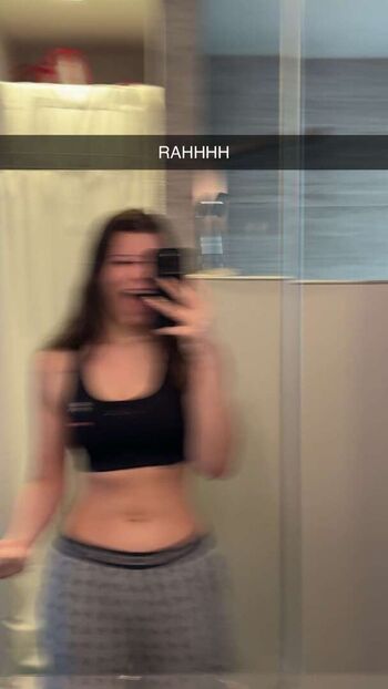 Oliveiiranatt leaked private content