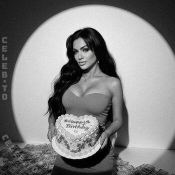 Miss adrienne park/ leaked private content