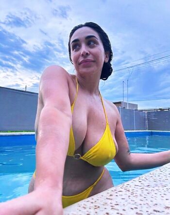 April nicole/ leaked private content