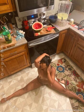 Badgalhailey nude leaked private content