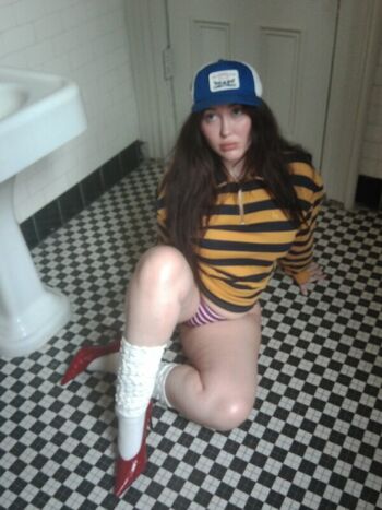 Astridlove/ leaked private content