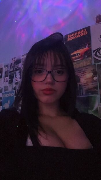 Alissaquinn/ leaked private content