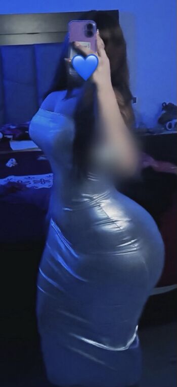 Axellepeach/ leaked private content