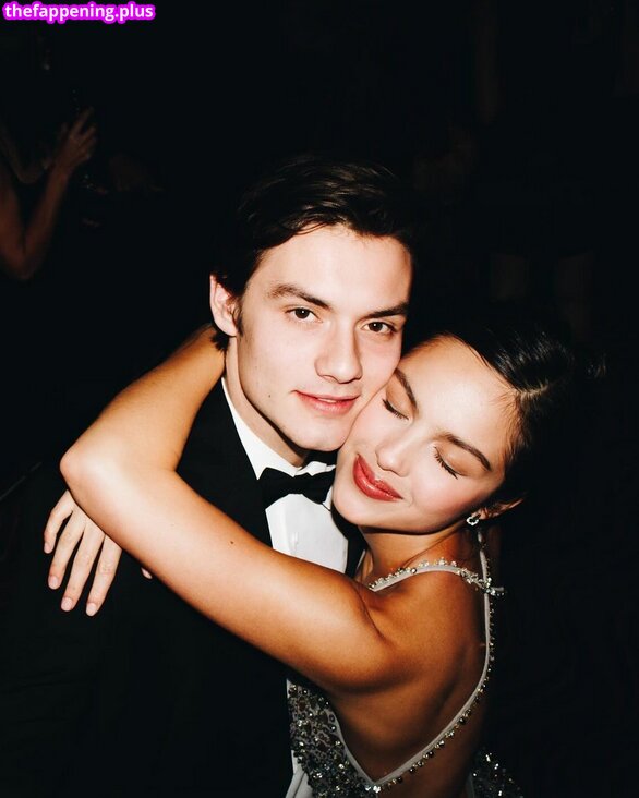 Katelise leaked private content