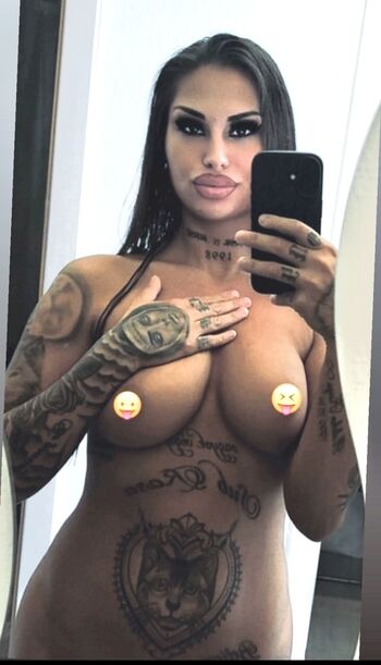 Amourettie/ leaked private content