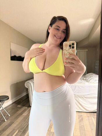 Family lapkin / leaked private content