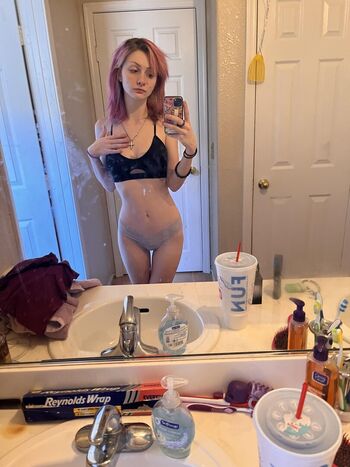 Stella chuu nude leaked private content