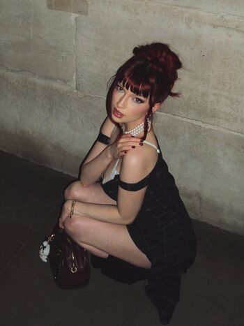 Haesicks / leaked private content