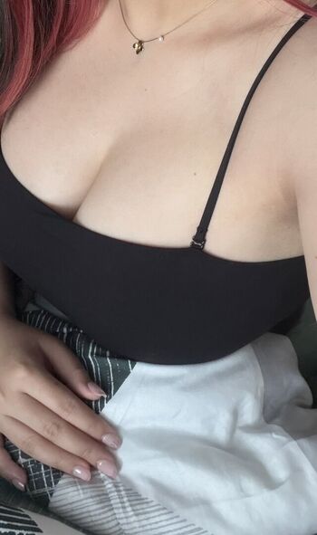 Irlupdog page leaked private content