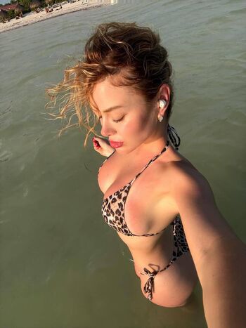 Stonedsunni/ leaked private content
