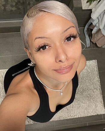 Ahtzirimx leaked private content