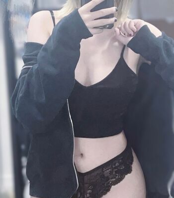 Valerie cody/ leaked private content