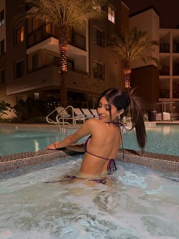 Kerrieessex/ leaked private content