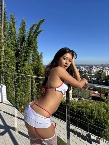 Freshmanevasky page leaked private content