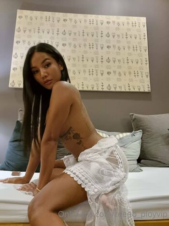Kaylizzzle leaked private content