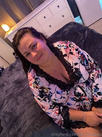 Queennephilim/ leaked private content