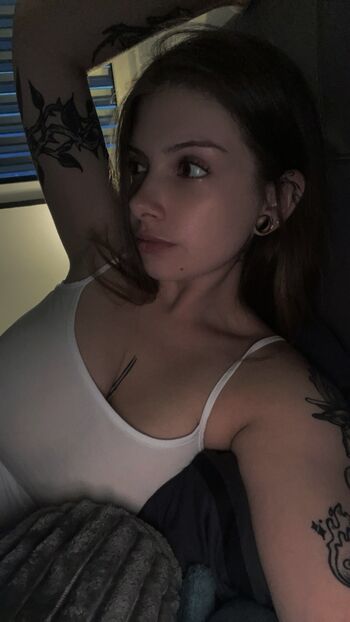 Haesicks / leaked private content