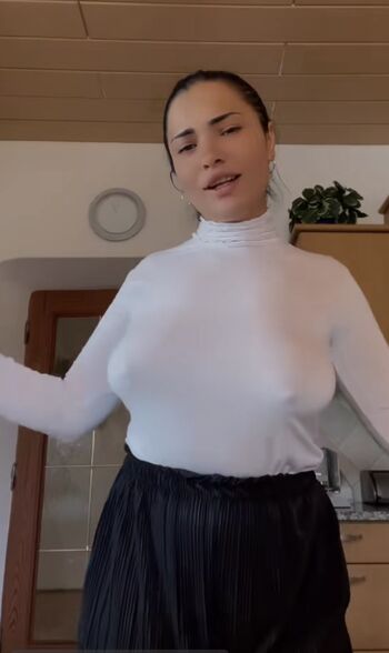Daniela riaz/ leaked private content