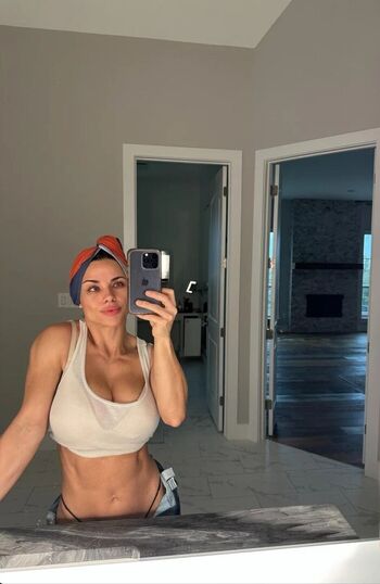 Liaaaa.a nude leaked private content