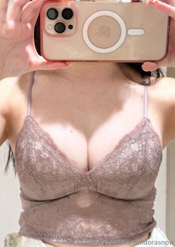 Iwantnicethings/ leaked private content