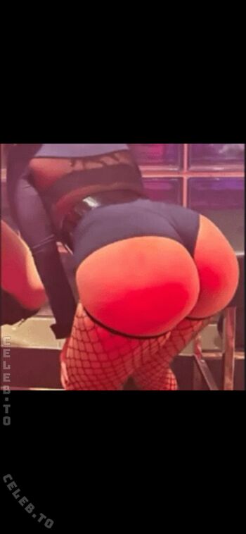 Staceysaranxxx leaked private content