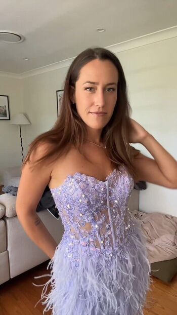 Thiccivelvet/ leaked private content