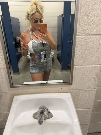 Haesicks / leaked private content