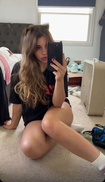 Deinesivlia leaks leaked private content